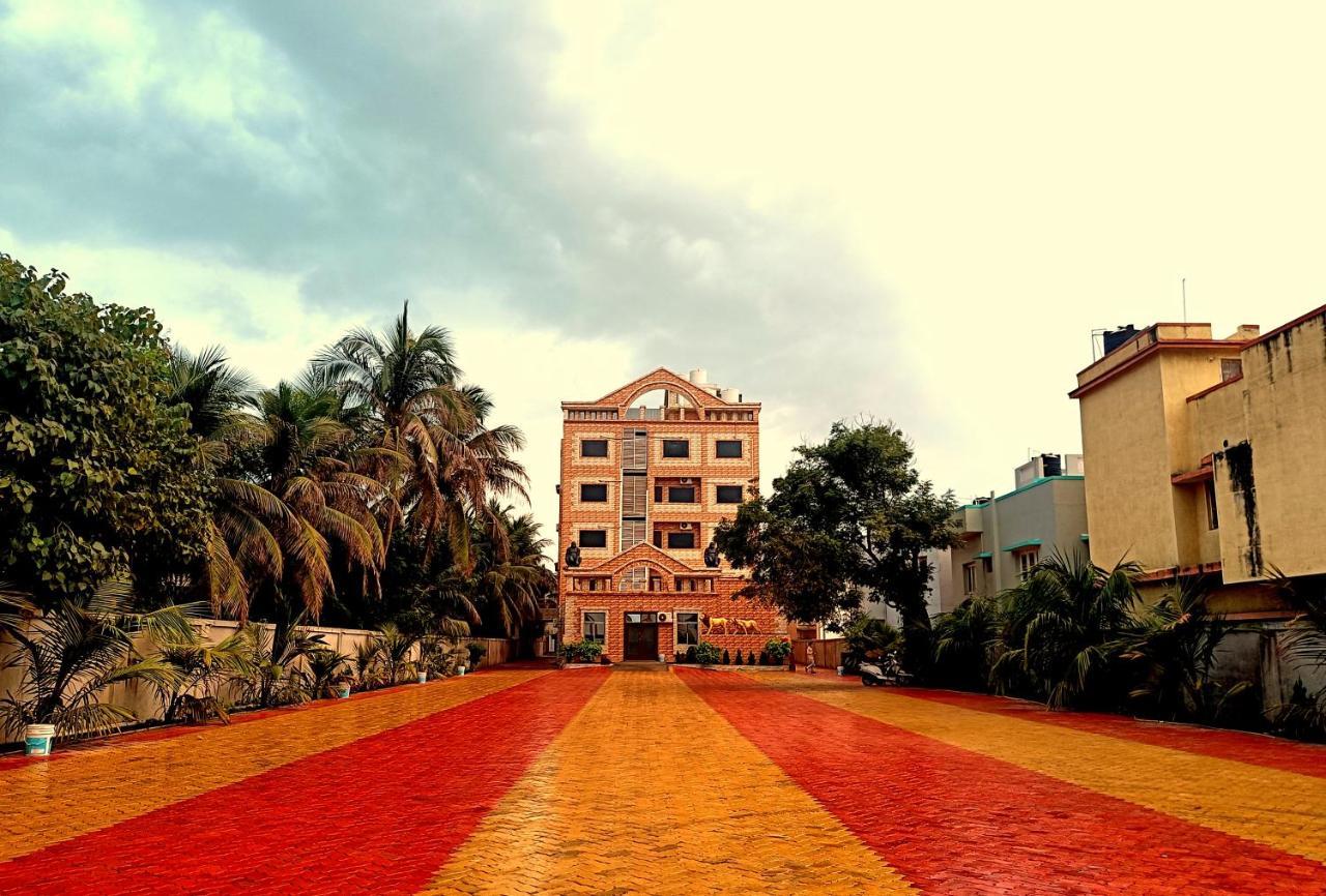 Hotel Dev Inn Somnath Somnāth Exterior foto